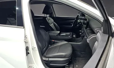 Hyundai Tucson 2024, 31114 км, за 15960.92 USD - фото 12