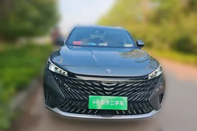 Roewe RX5 2023, 9300 км, за 9909 USD
