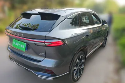 Roewe RX5 2023, 9300 км, за 9909 USD - фото 6