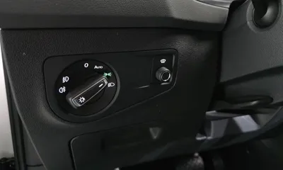 Volkswagen Tiguan 2020, 46723 км, за 21005.65 USD - фото 31