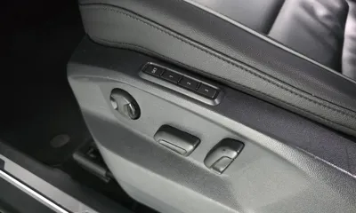 Volkswagen Tiguan 2020, 46723 км, за 21005.65 USD - фото 32