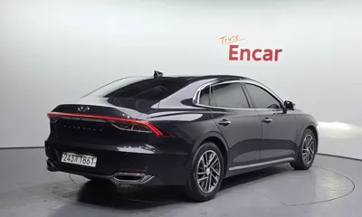 Hyundai Grandeur 2021, 99136 км, за 13082.26 USD