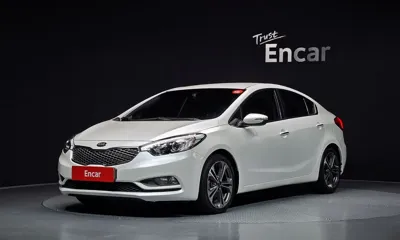Kia K3 · 2013 год