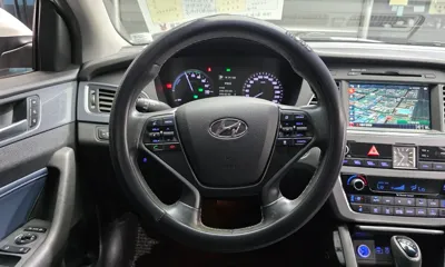 Hyundai Sonata 2016, 159281 км, за 5704.35 USD - фото 12
