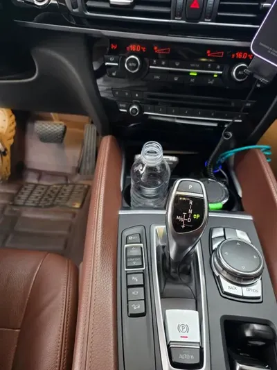 BMW X6 2016, 153700 км, за 16082.45 USD - фото 7