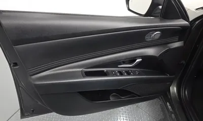 Hyundai Avante 2022, 60517 км, за 14854.05 USD - фото 25