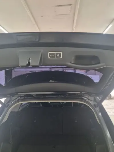 Kia Sorento 2023, 132982 км, за 14897.23 USD