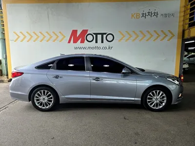 Hyundai Sonata 2017, 72422 км, за 8013.03 USD