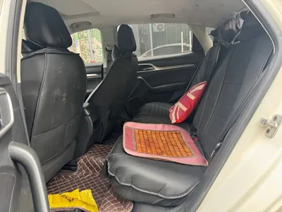 MG MG6 2018, 82000 км, за 4855.7 USD