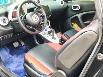 Smart Smart Fortwo 2016, 77400 км, за 5517.84 USD - фото 10