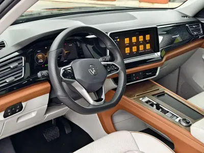 Volkswagen Teramont 2022, 63000 км, за 23314.34 USD - фото 7