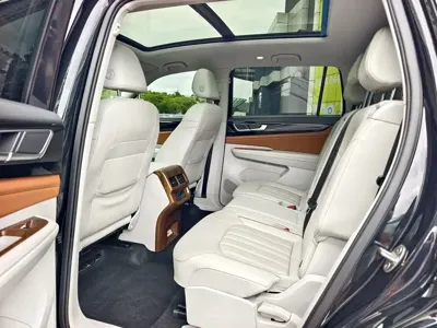 Volkswagen Teramont 2022, 63000 км, за 23314.34 USD - фото 8