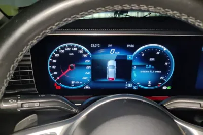 Mercedes-Benz GLE 2022, 44000 км, за 54355 USD - фото 11