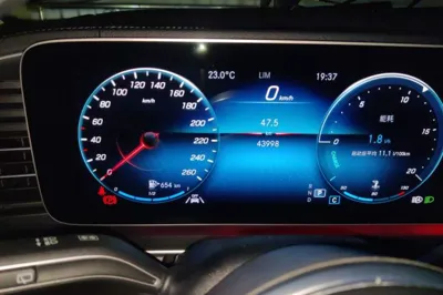 Mercedes-Benz GLE 2022, 44000 км, за 54355 USD - фото 12