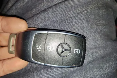 Mercedes-Benz GLE 2022, 44000 км, за 54355 USD - фото 20