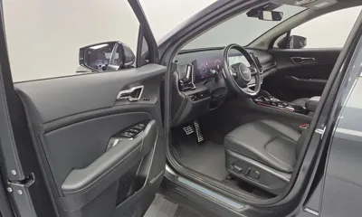 Kia Sportage 2023, 85305 км, за 17932.21 USD - фото 11