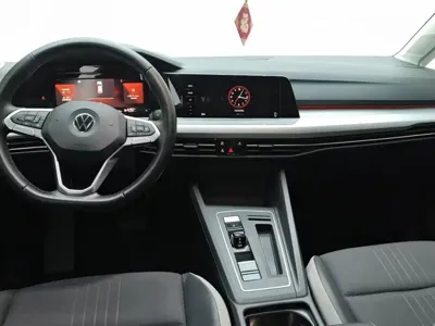 Volkswagen Golf 2022, 11200 км, за 13176.04 USD - фото 12
