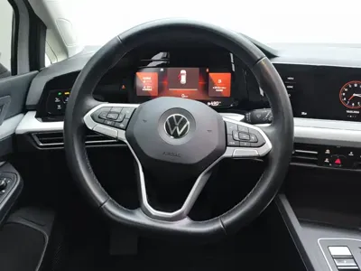 Volkswagen Golf 2022, 11200 км, за 13176.04 USD - фото 15