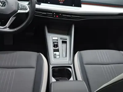 Volkswagen Golf 2022, 11200 км, за 13176.04 USD - фото 16