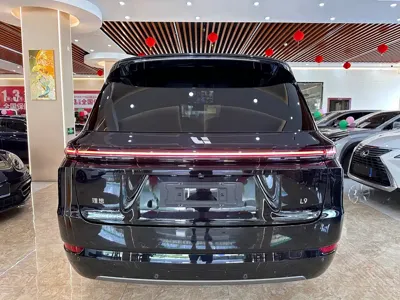 Li Auto Li L9 2023, 70000 км, за 34752.2 USD
