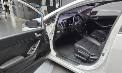 Kia K3 2018, 159486 км, за 4225.44 USD - фото 10
