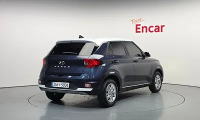 Hyundai Venue 2023, 28694 км, за 12143.89 USD