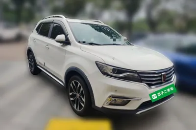 Roewe RX5 2016, 109600 км, за 5416 USD