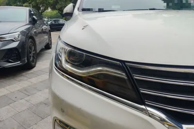 Roewe RX5 2016, 109600 км, за 5416 USD - фото 7