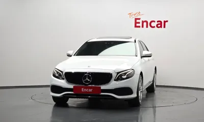 Mercedes-Benz E-Class 2018, 107966 км, за 11181.17 USD