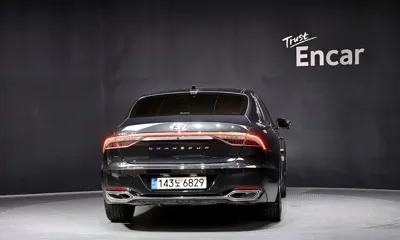 Hyundai Grandeur 2021, 83194 км, за 13395.47 USD - фото 4