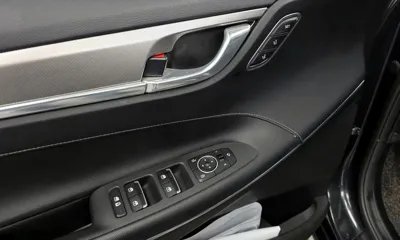 Hyundai Grandeur 2021, 83194 км, за 13395.47 USD - фото 32