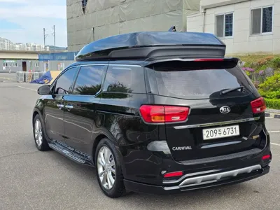 Kia Canival 2019, 90500 км, за 14651.29 USD