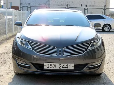 Lincoln MKZ · 2016 год