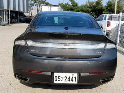 Lincoln MKZ 2016, 182165 км, за 4225.44 USD