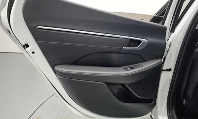 Hyundai Sonata 2023, 42802 км, за 19627.15 USD - фото 25
