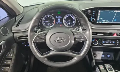 Hyundai Sonata 2020, 89818 км, за 11093.61 USD - фото 13