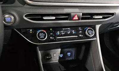 Hyundai Sonata 2020, 89818 км, за 11093.61 USD - фото 18