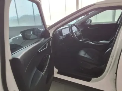 Kia EV6 2023, 121370 км, за 4174.87 USD