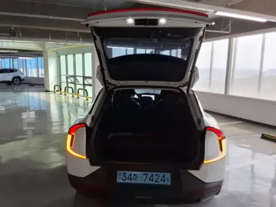 Kia EV6 2023, 121370 км, за 4174.87 USD - фото 11