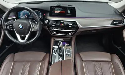 BMW 5-Series 2018, 121338 км, за 13121.96 USD - фото 7