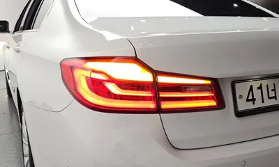 BMW 5-Series 2018, 121338 км, за 13121.96 USD - фото 23