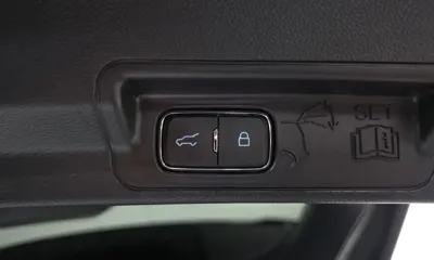 Ford Explorer 2021, 66481 км, за 16345.02 USD - фото 31