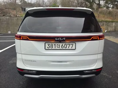 Kia Canival 2022, 51313 км, за 15628.67 USD