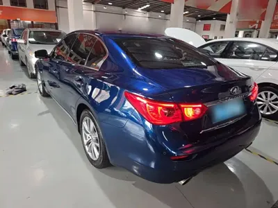 Infiniti Q50L 2016, 102100 км, за 7533.7 USD