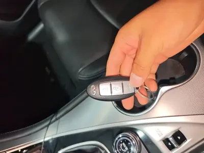 Infiniti Q50L 2016, 102100 км, за 7533.7 USD - фото 9
