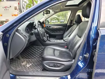 Infiniti Q50L 2016, 102100 км, за 7533.7 USD - фото 15