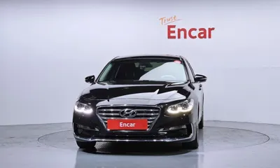 Hyundai Grandeur 2018, 136407 км, за 5710.91 USD