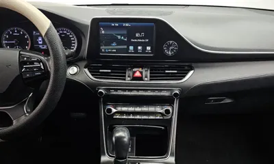 Hyundai Grandeur 2018, 136407 км, за 5710.91 USD - фото 16