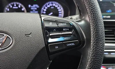 Hyundai Grandeur 2018, 136407 км, за 5710.91 USD - фото 19