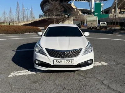 Hyundai Grandeur · 2015 год